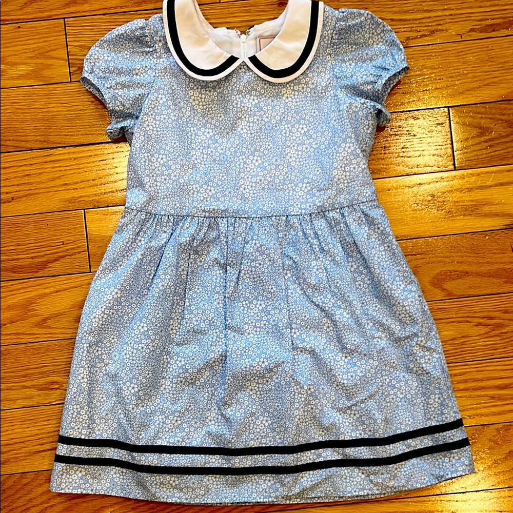 Classic Prep floral dress with Peter Pan collar size 6